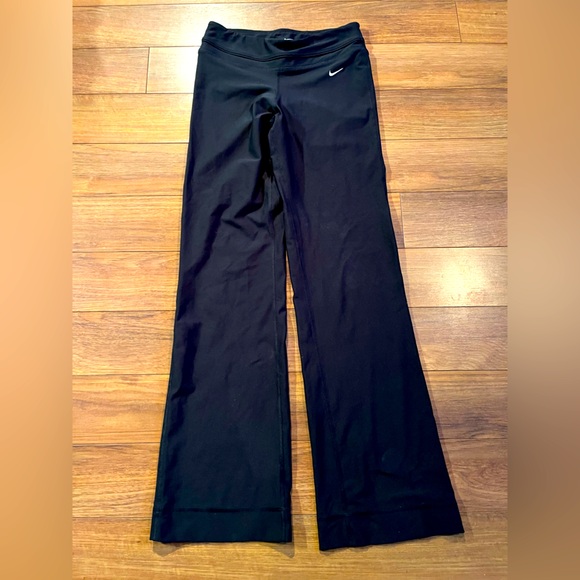 Nike Dri Fit athletic pants, straight leg Yoga Pants - Picture 1 of 5